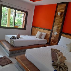 Dreibettzimmer